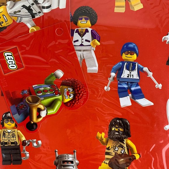 LEGO Bundle Minifig Sticker Book, Wrapping Paper, 30580 Santa Claus Skiing New - Picture 10 of 15